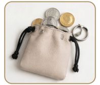 Coin Pouch – Compact Leather Coin Pouch for Everyday Essentials